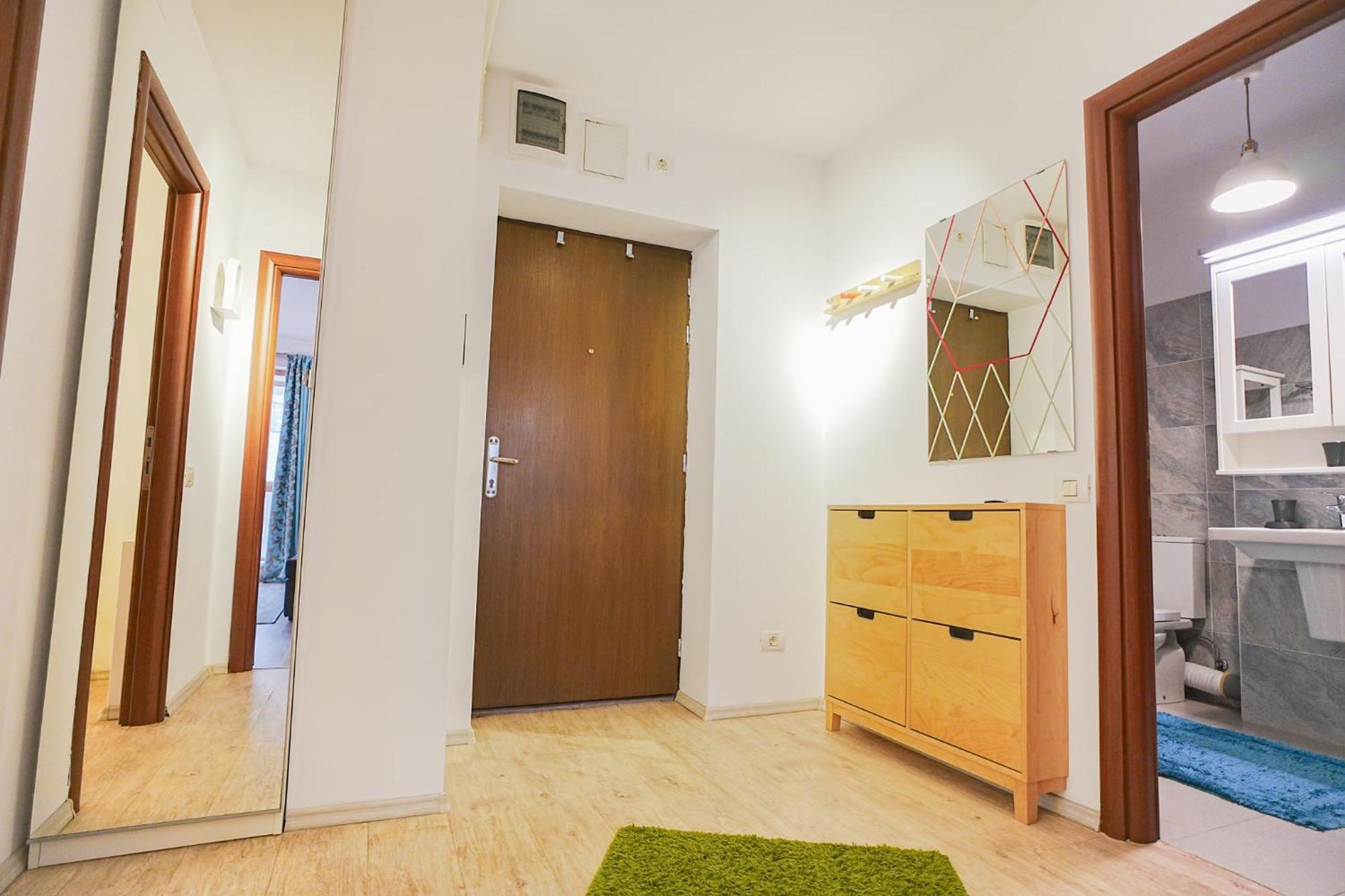 Hideaway Near Parliament Building Apartment Bukares Bagian luar foto