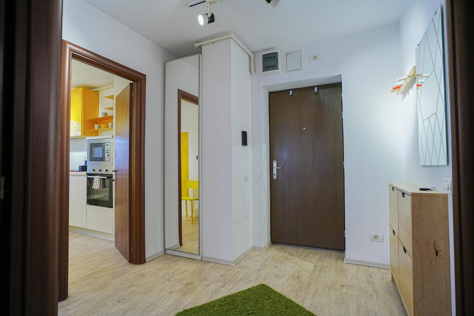 Hideaway Near Parliament Building Apartment Bukares Bagian luar foto