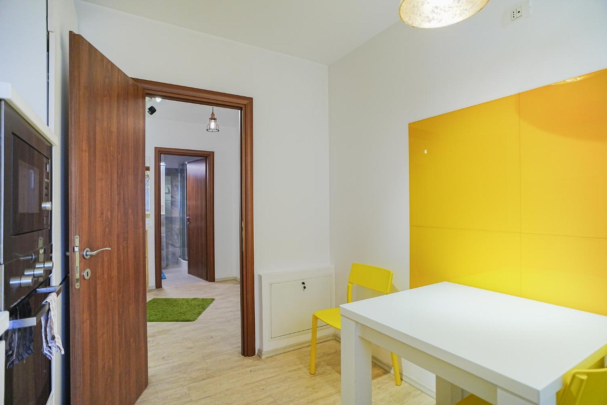 Hideaway Near Parliament Building Apartment Bukares Bagian luar foto