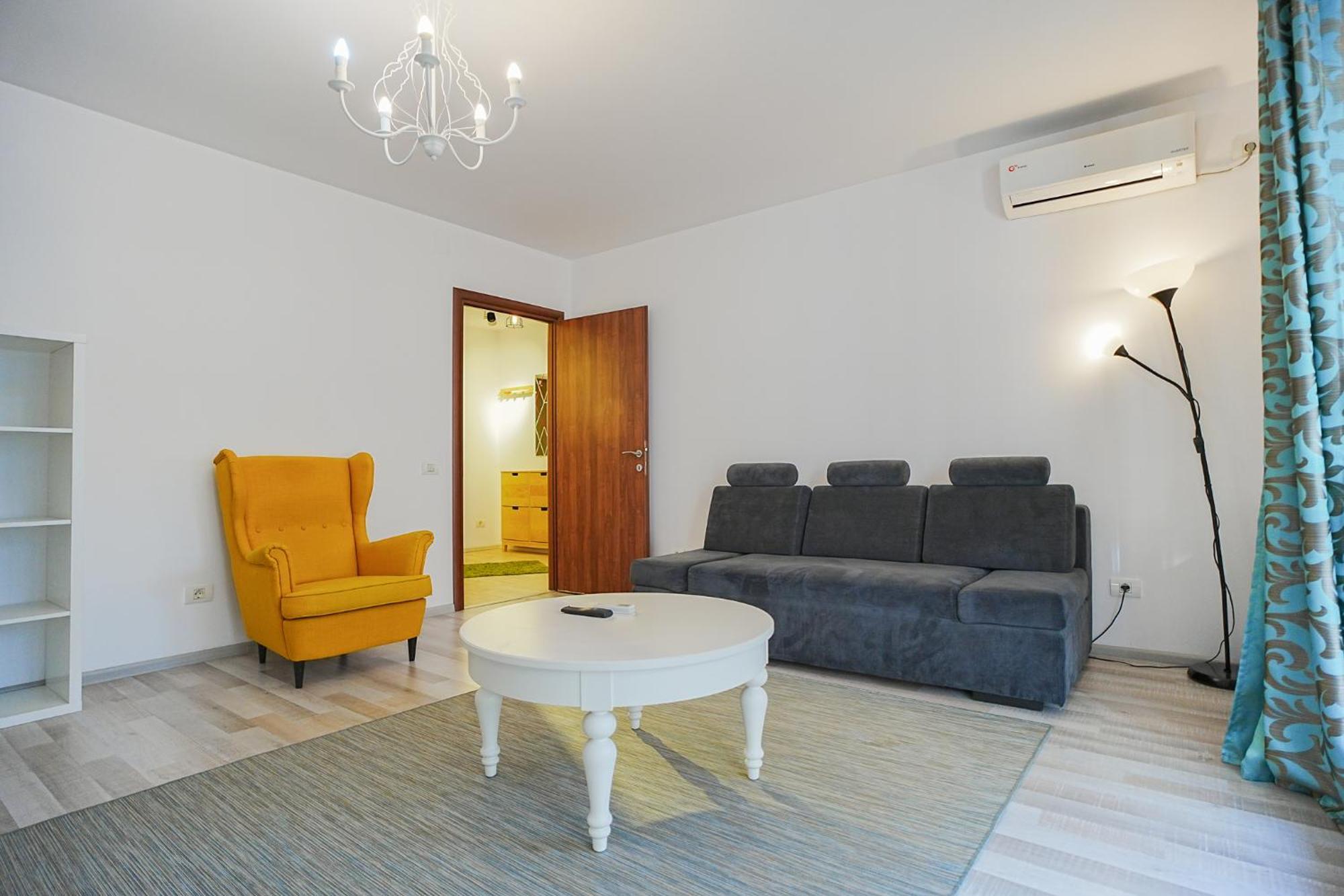 Hideaway Near Parliament Building Apartment Bukares Bagian luar foto